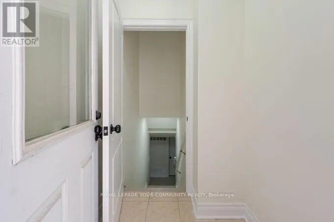 LOWER UNIT - 128 WATSONBROOK DRIVE