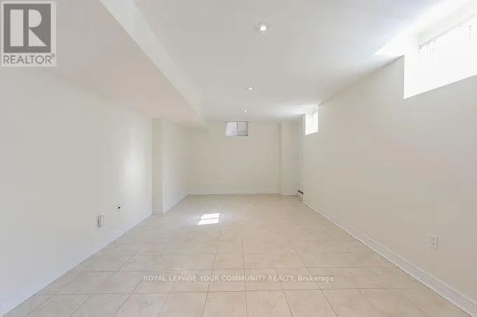 LOWER UNIT - 128 WATSONBROOK DRIVE