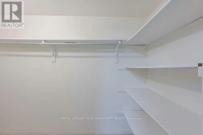 LOWER UNIT - 128 WATSONBROOK DRIVE