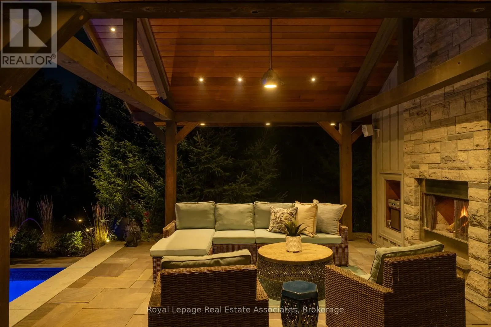 32 CEDAR DRIVE