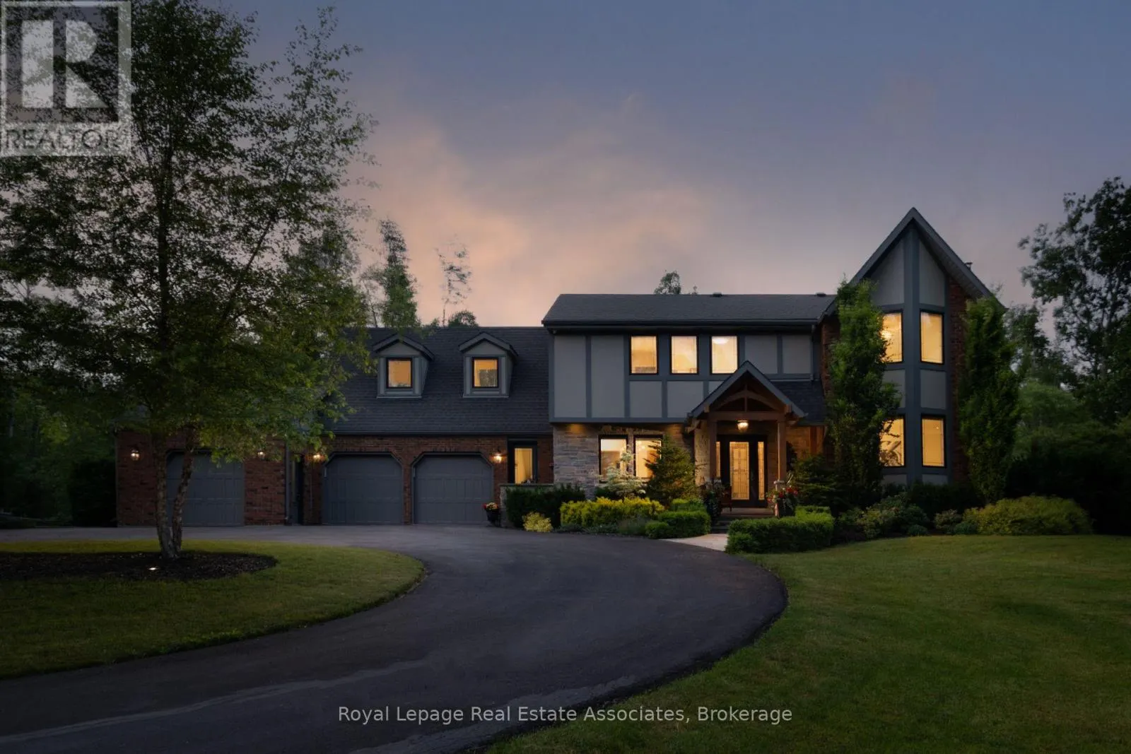 32 CEDAR DRIVE
