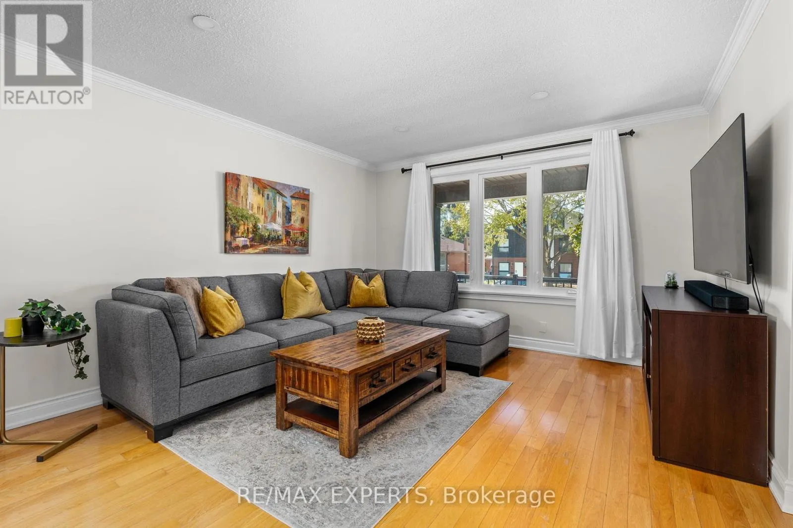 11 SMALLWOOD DRIVE