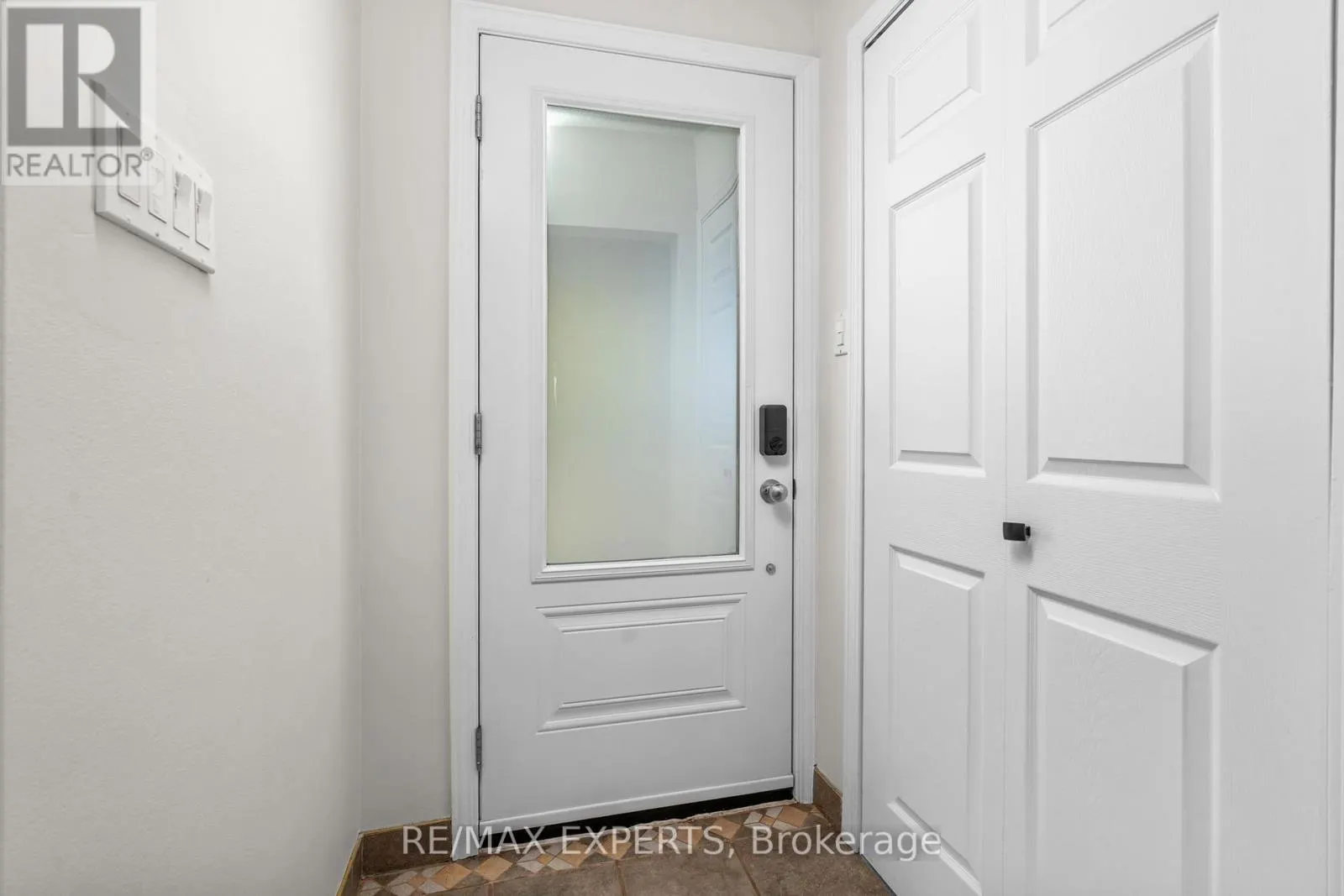 11 SMALLWOOD DRIVE