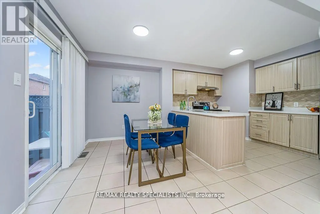 64 BOTAVIA DOWNS DRIVE