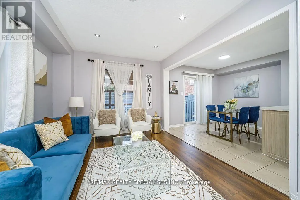 64 BOTAVIA DOWNS DRIVE