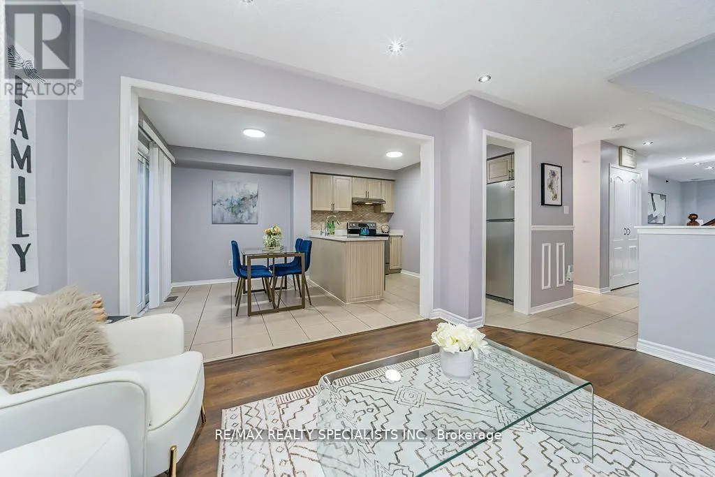 64 BOTAVIA DOWNS DRIVE