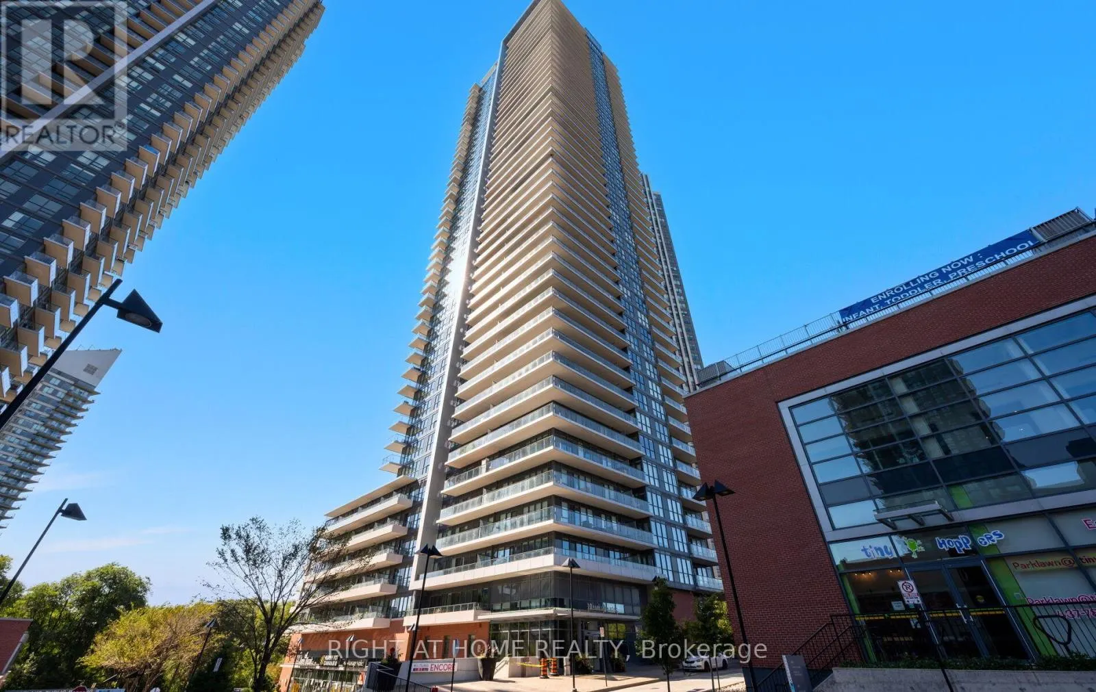 3409 - 10 PARK LAWN ROAD