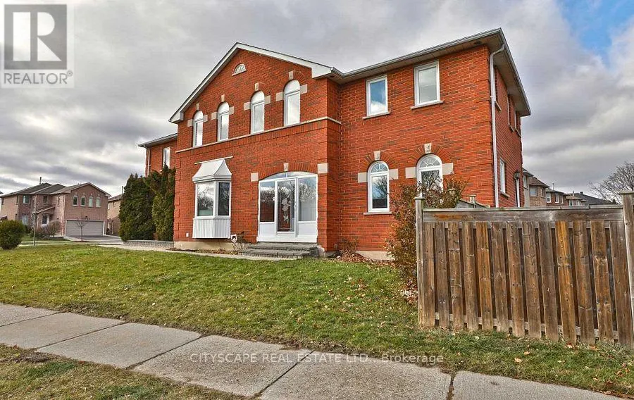 3263 LOYALIST DRIVE