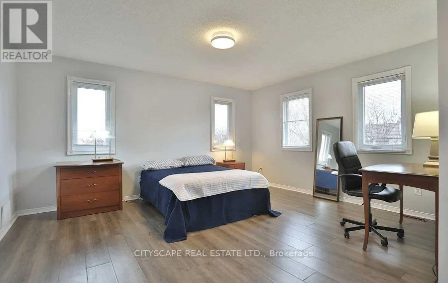 3263 LOYALIST DRIVE