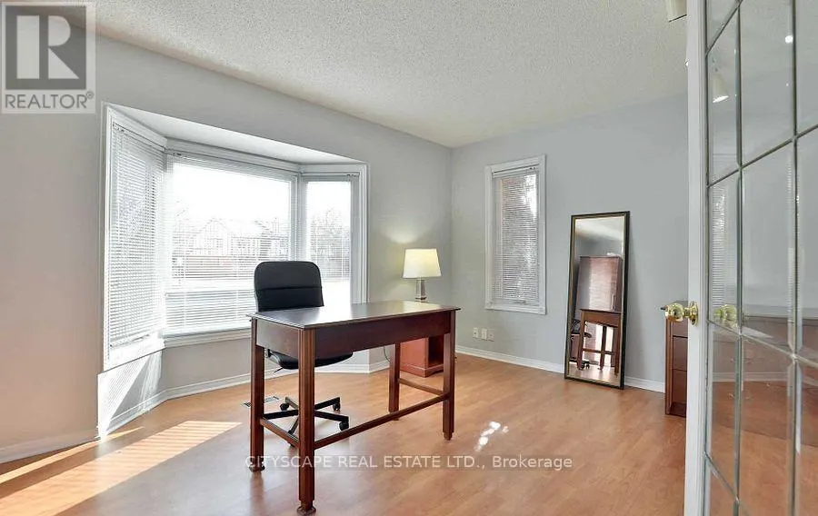 3263 LOYALIST DRIVE