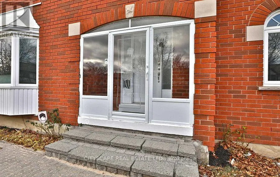 3263 LOYALIST DRIVE
