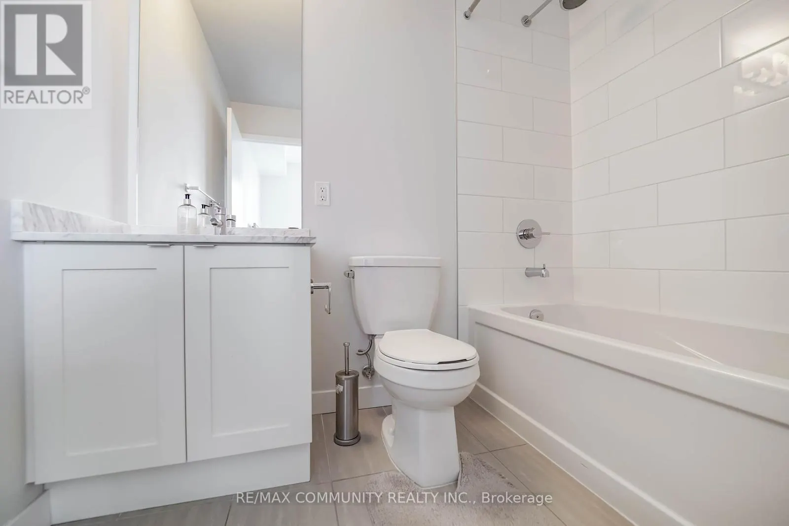 909 - 4085 PARKSIDE VILLAGE DRIVE