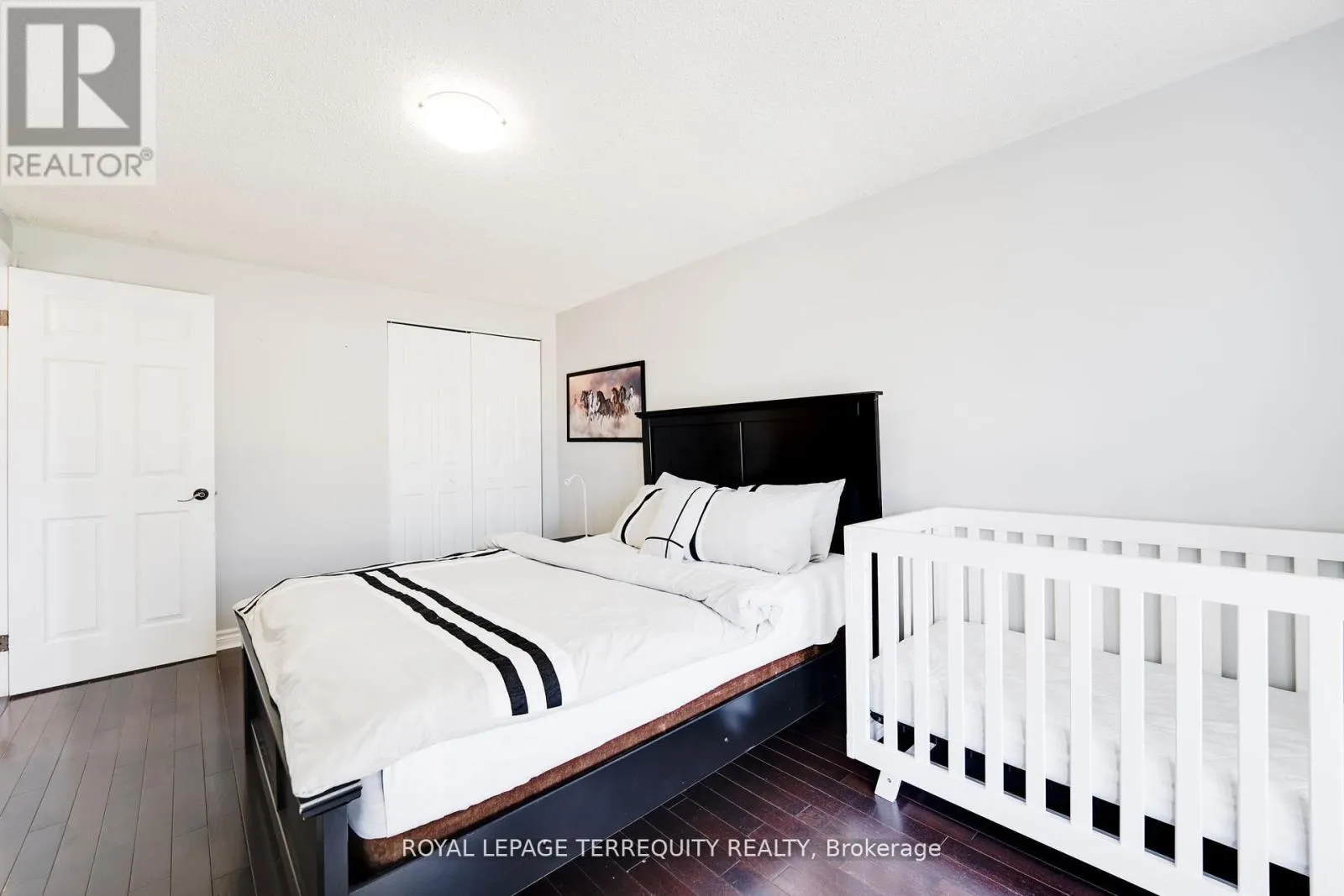4242 PETERSBURG CRESCENT