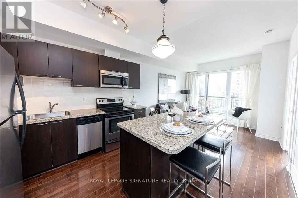 1507 - 385 PRINCE OF WALES DRIVE