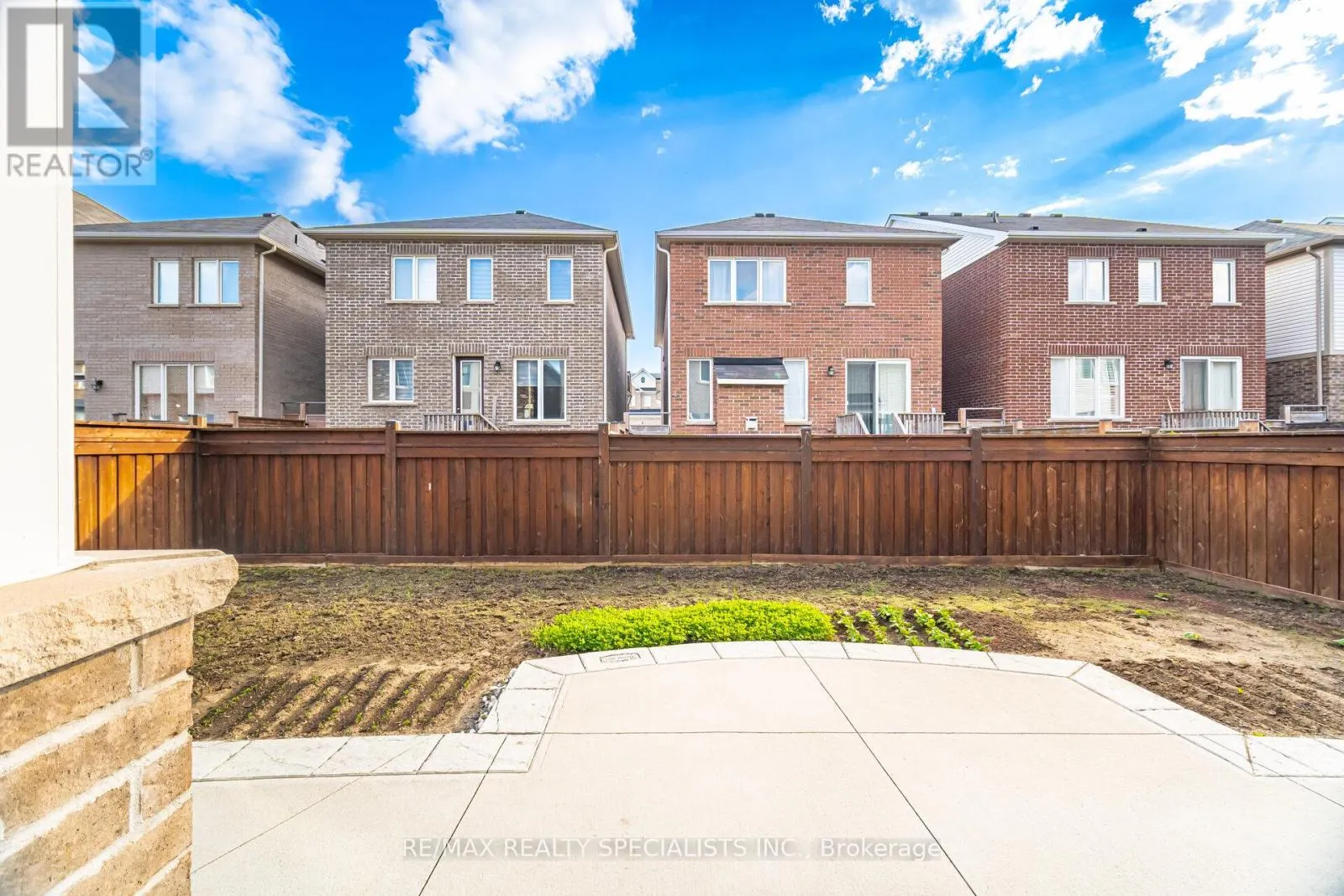 1190 MCEACHERN COURT