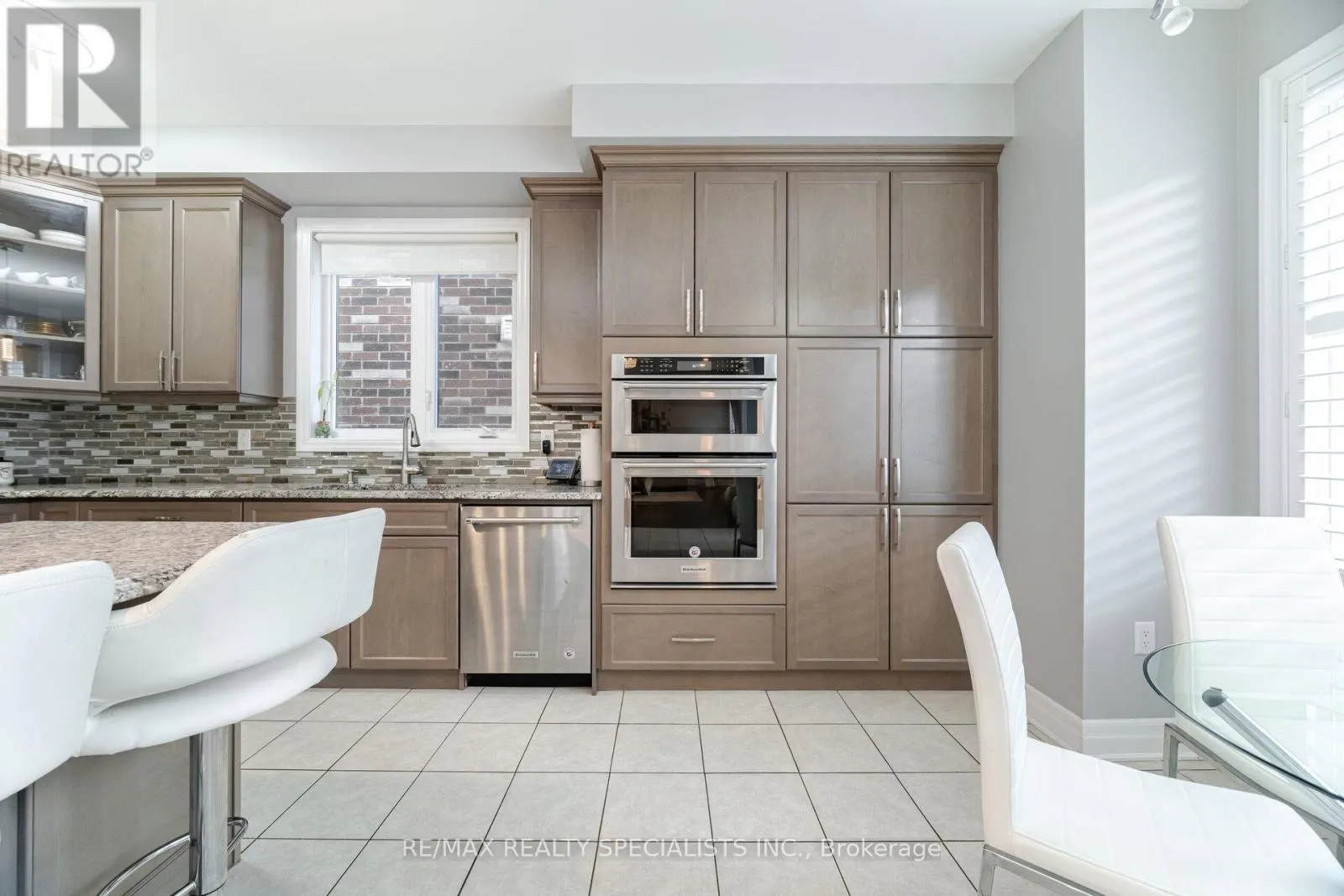 1190 MCEACHERN COURT
