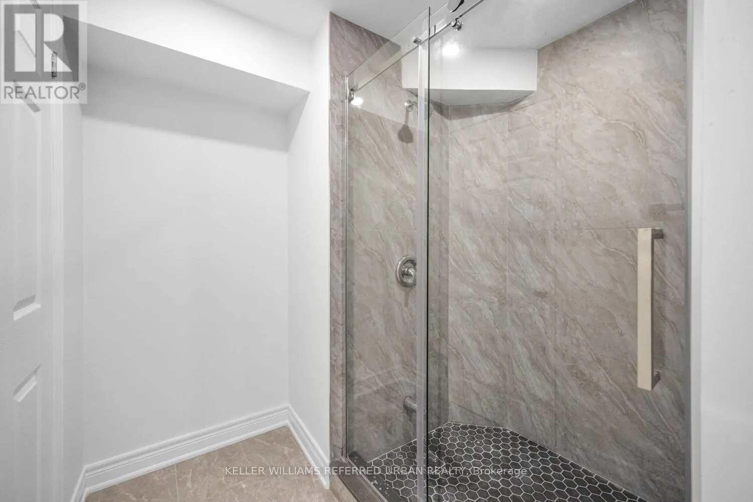 BASEMENT - 1422 SUMMERHILL CRESCENT