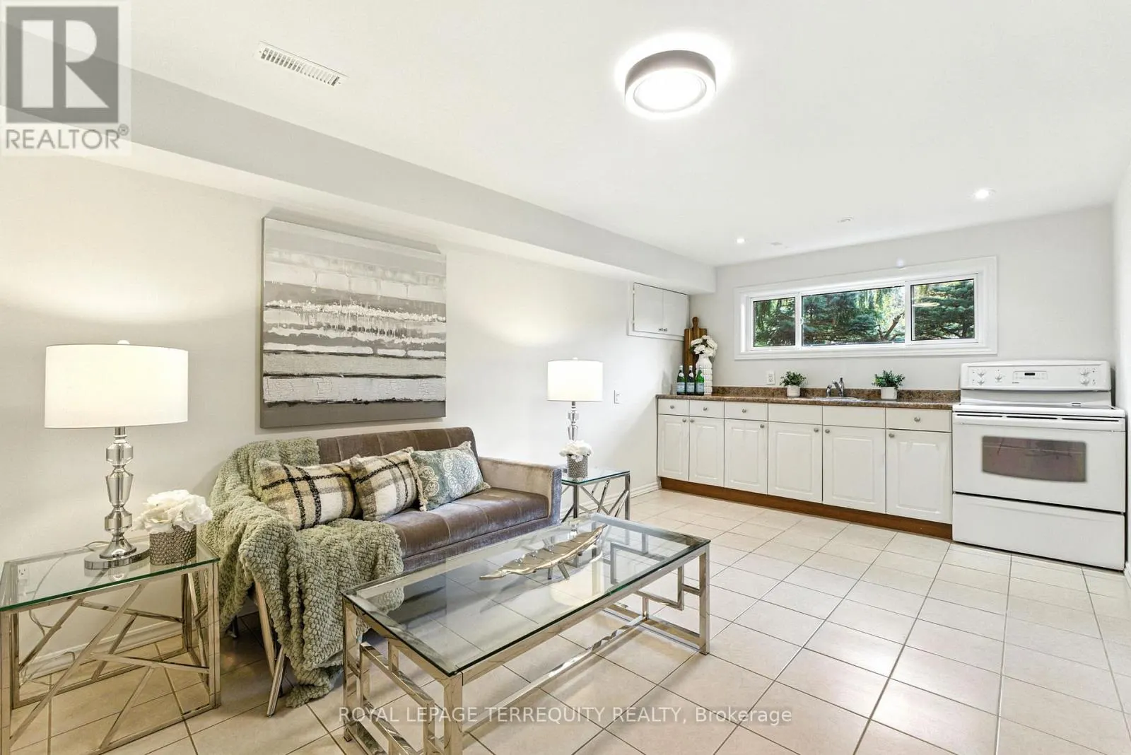 3327 KINGS MASTING CRESCENT