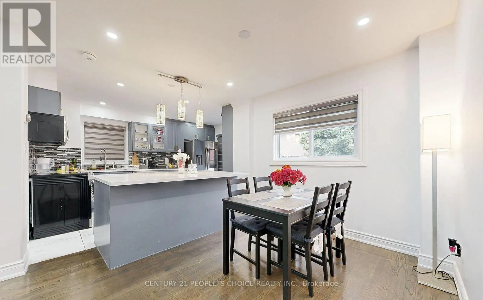 31 DORKING DRIVE