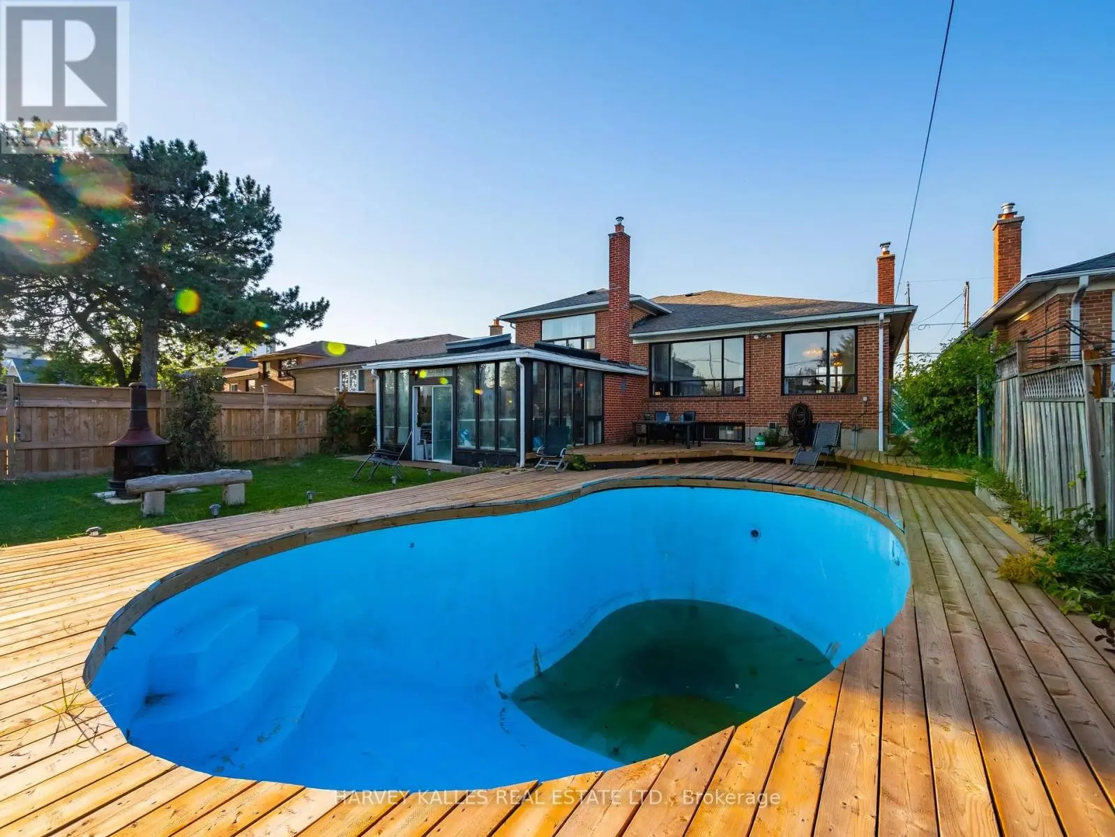 49 WENDERLY DRIVE