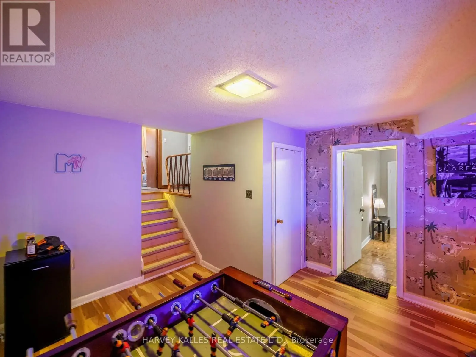 49 WENDERLY DRIVE