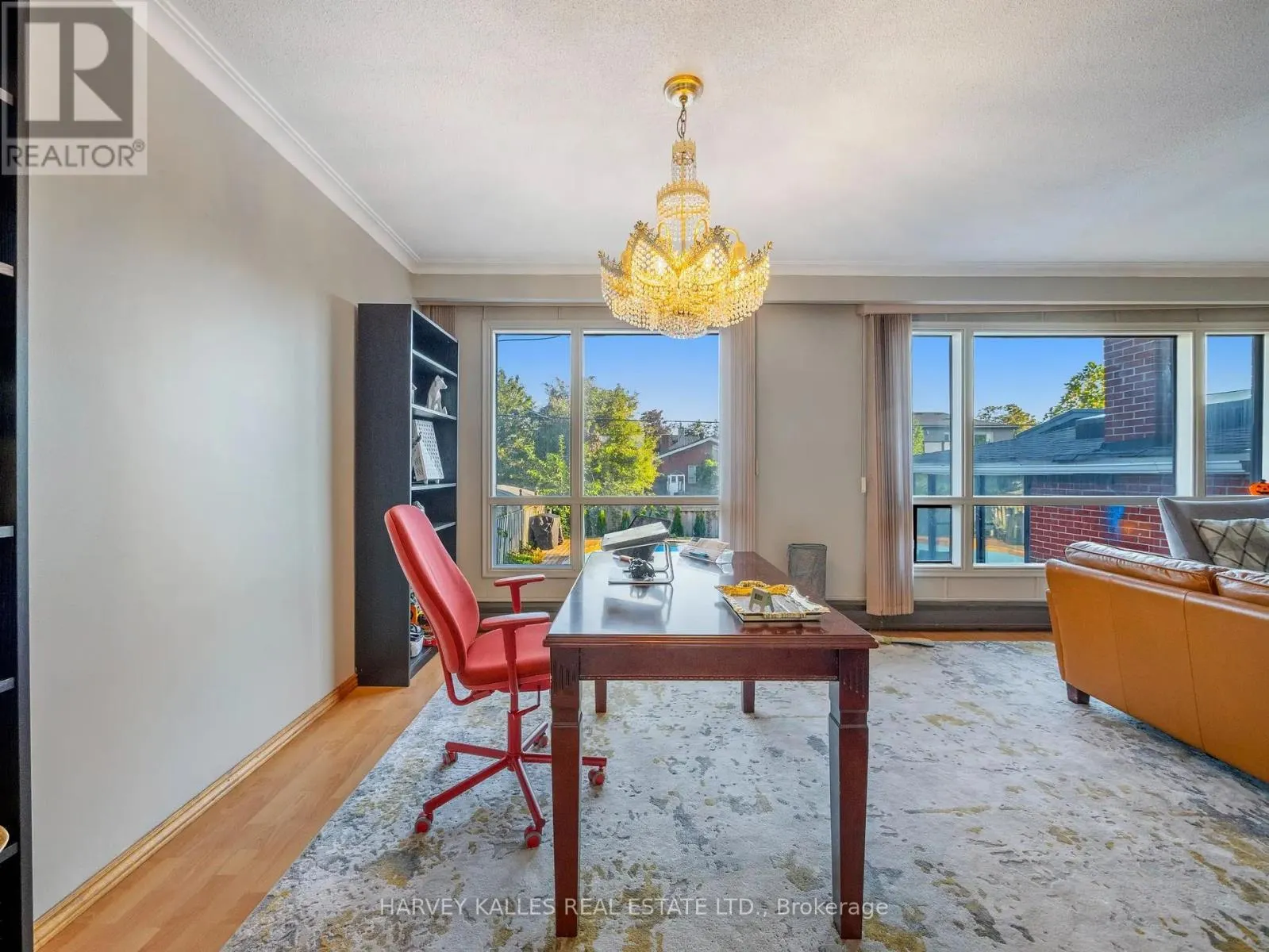 49 WENDERLY DRIVE