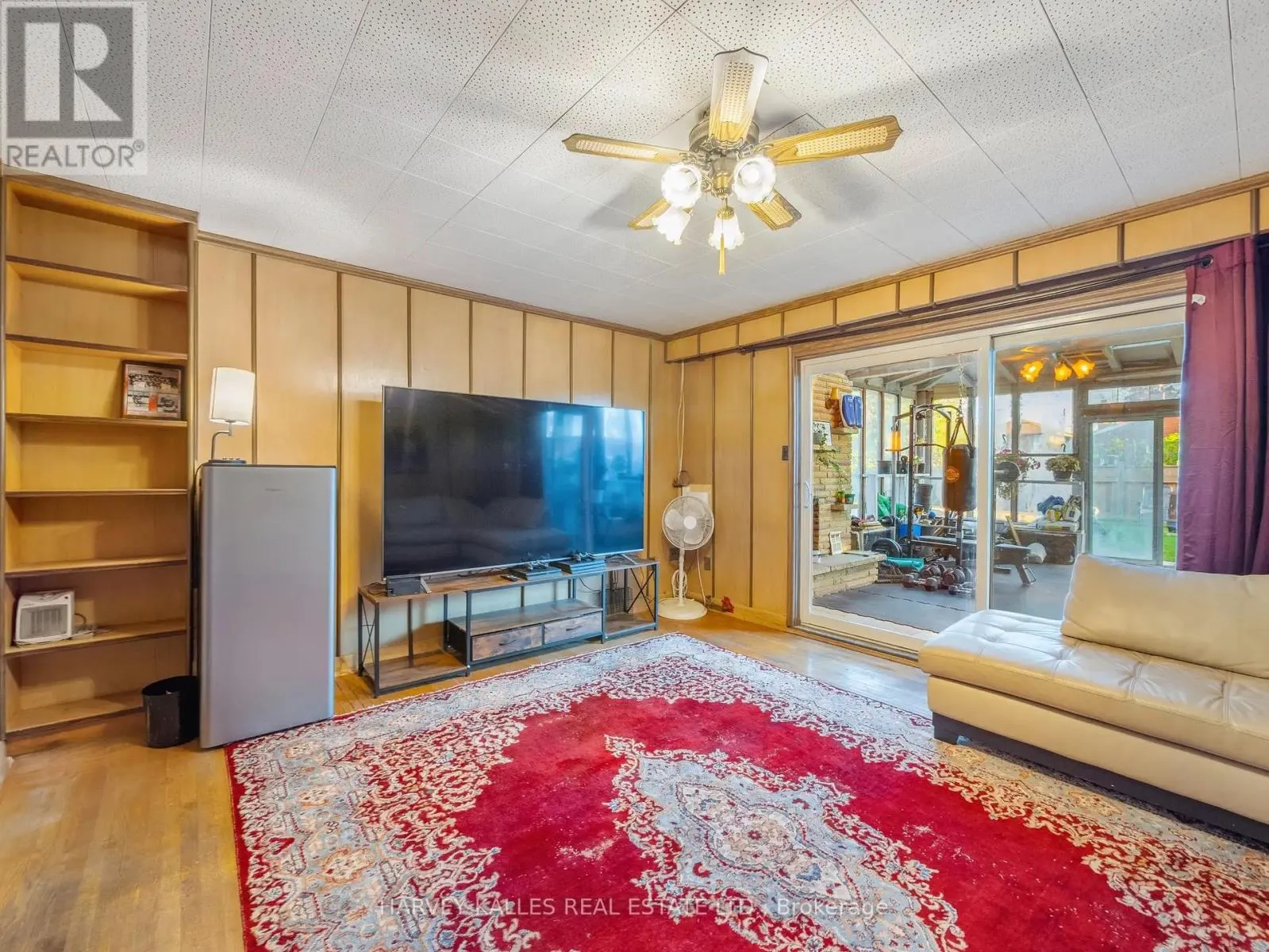 49 WENDERLY DRIVE