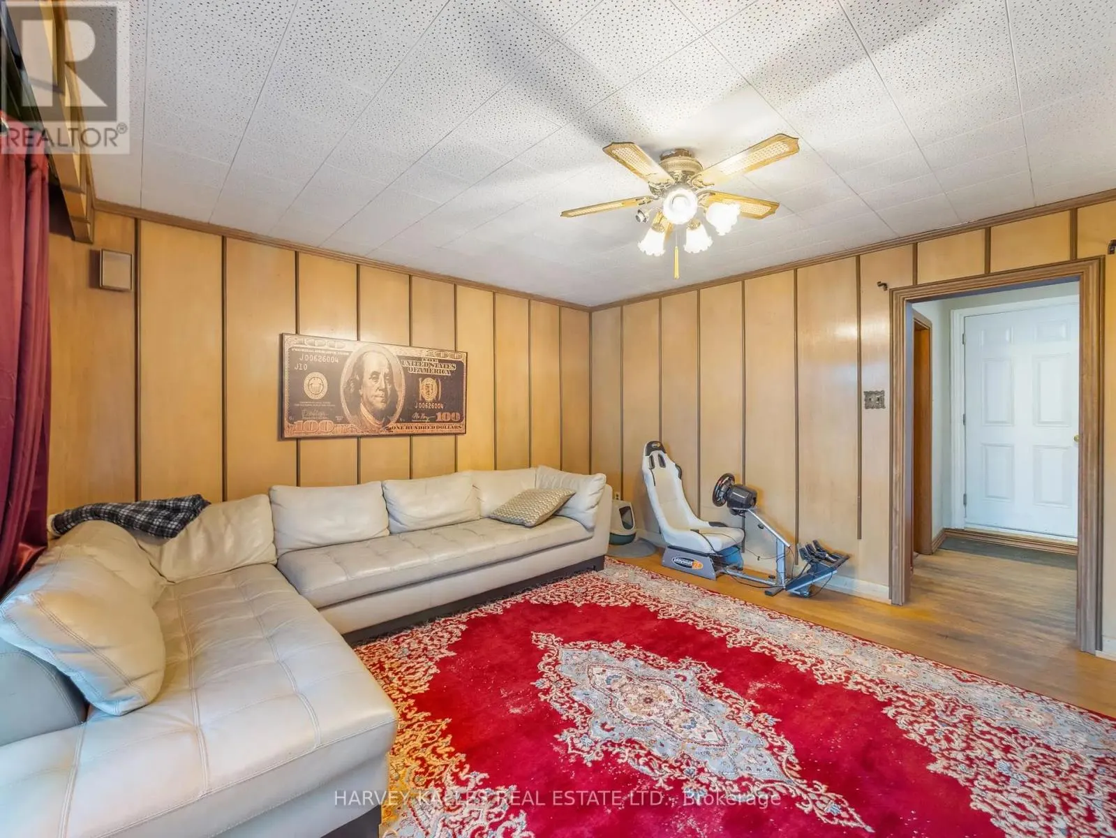 49 WENDERLY DRIVE