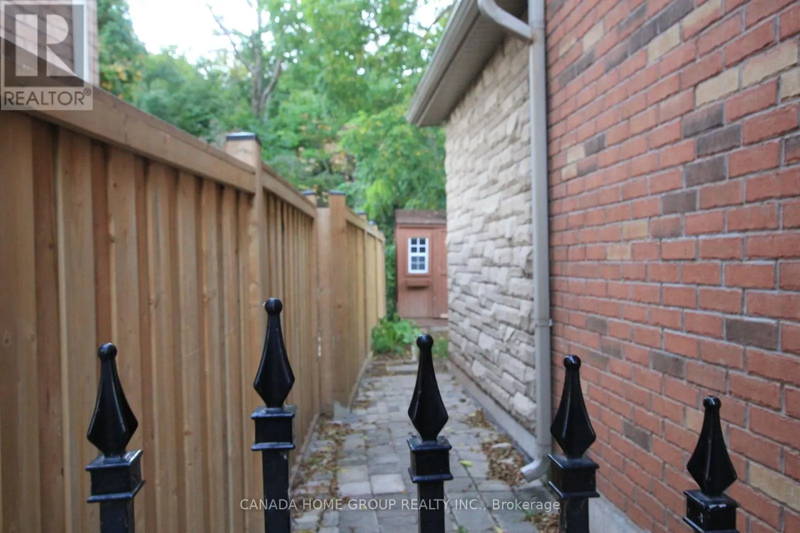 129 CREEK PATH AVENUE
