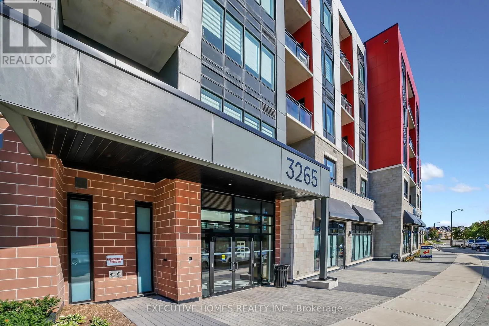 208 - 3265 CARDING MILL TRAIL