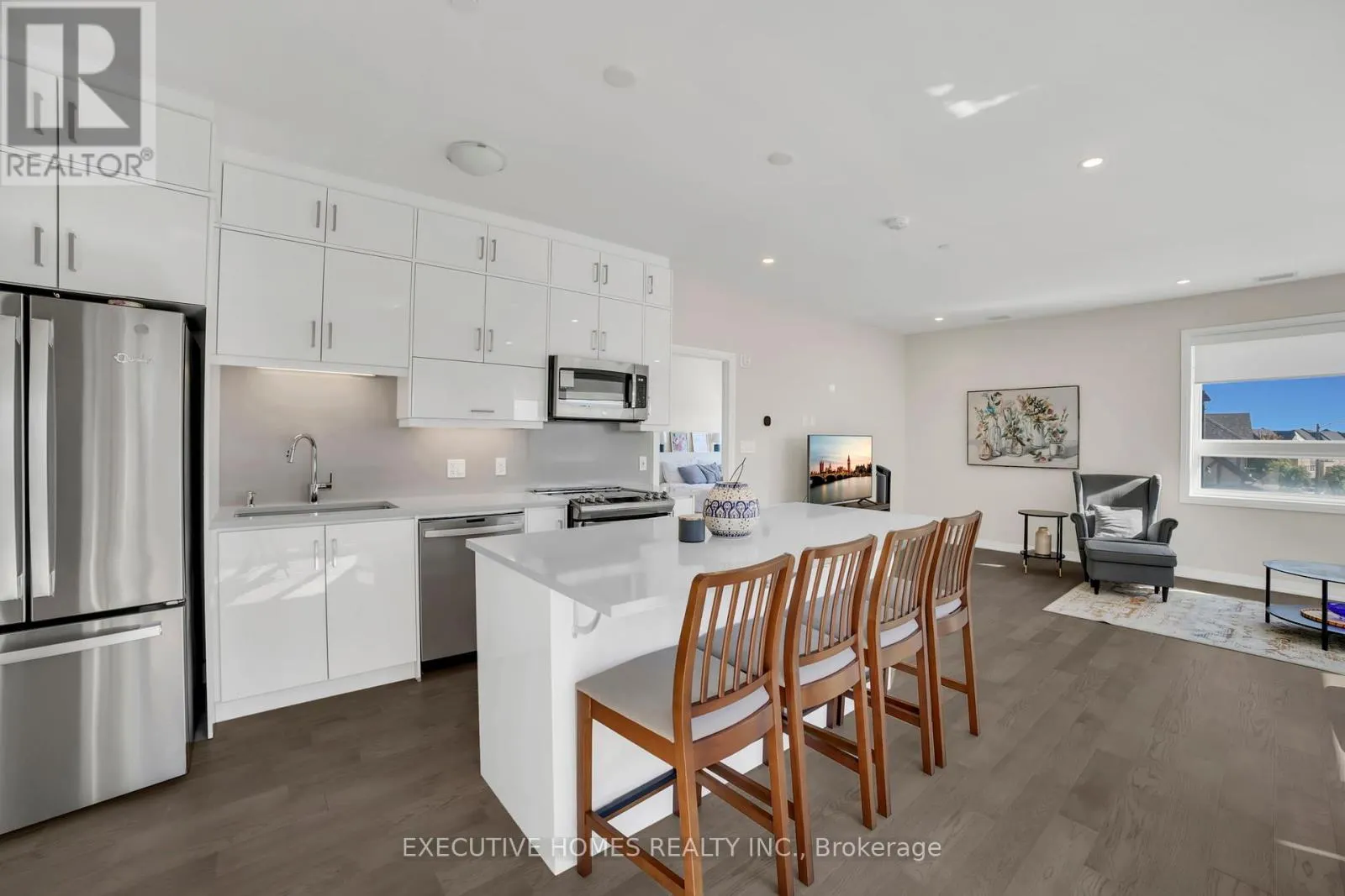 208 - 3265 CARDING MILL TRAIL