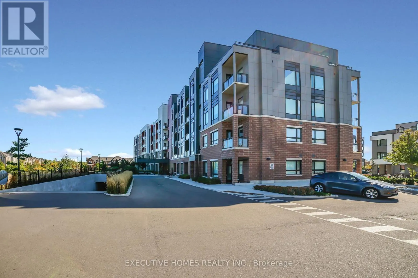 208 - 3265 CARDING MILL TRAIL