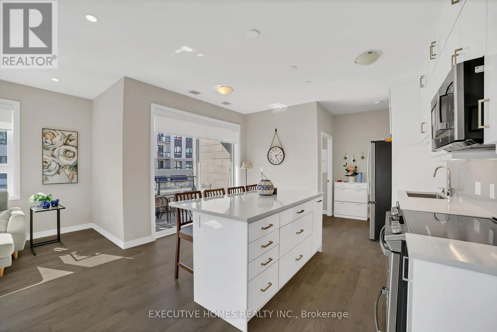 208 - 3265 CARDING MILL TRAIL