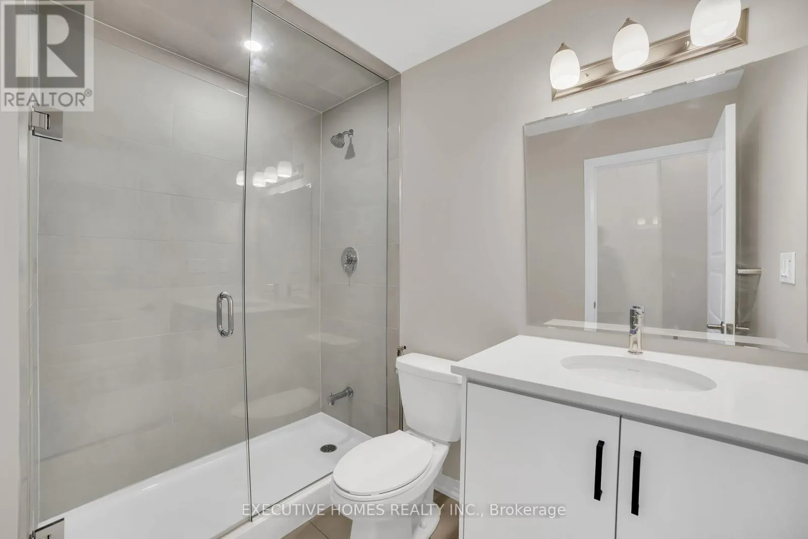 208 - 3265 CARDING MILL TRAIL