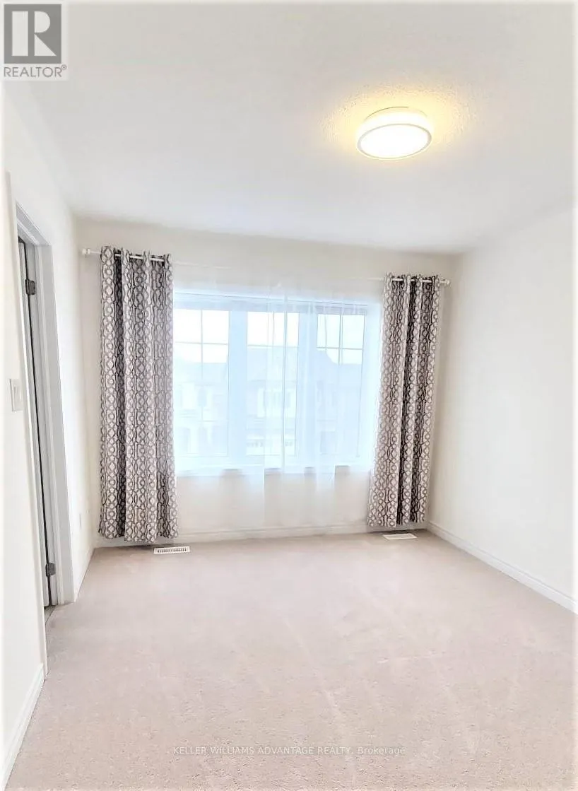 84 LITTLE BRITAIN CRESCENT