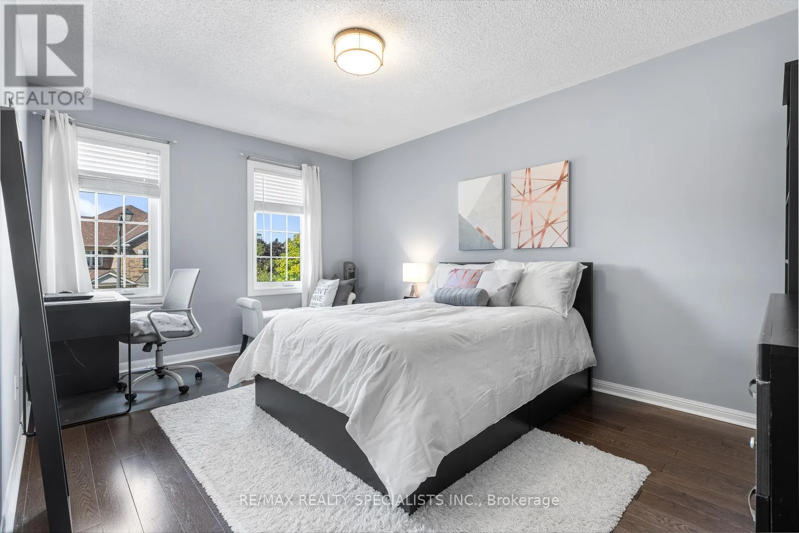 700 AUGER TERRACE