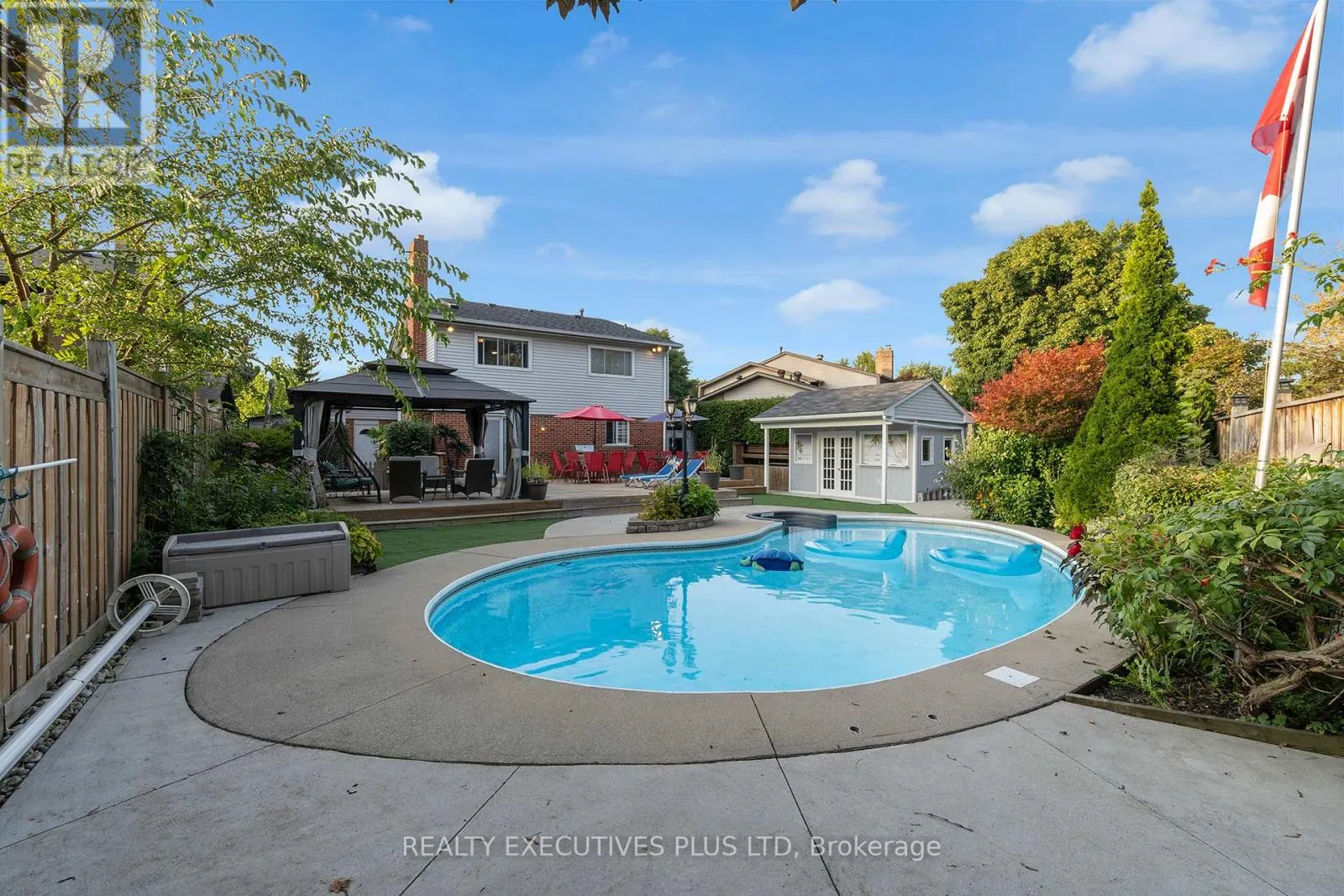 16 MELITA PLACE