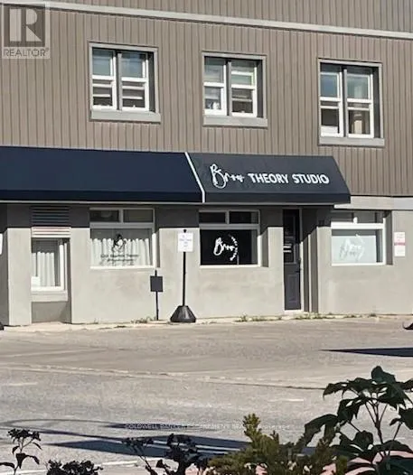 2 - 27 MAIN STREET S