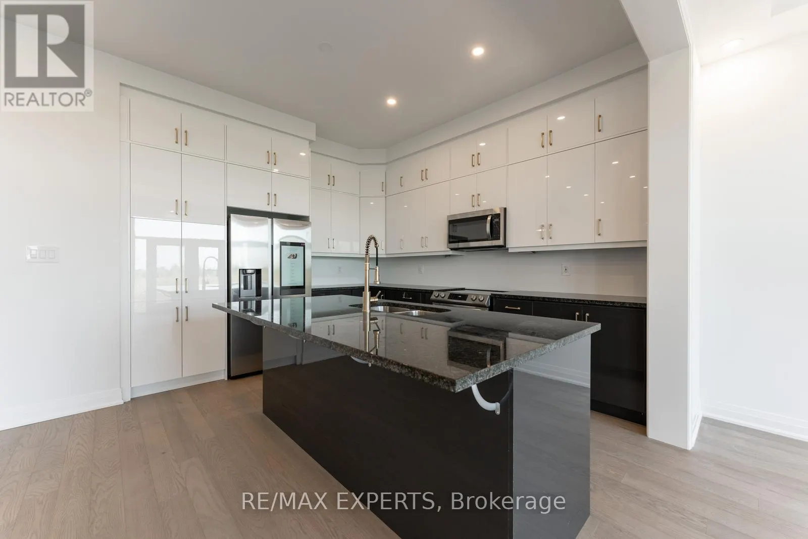 3299 HARASYM TRAIL