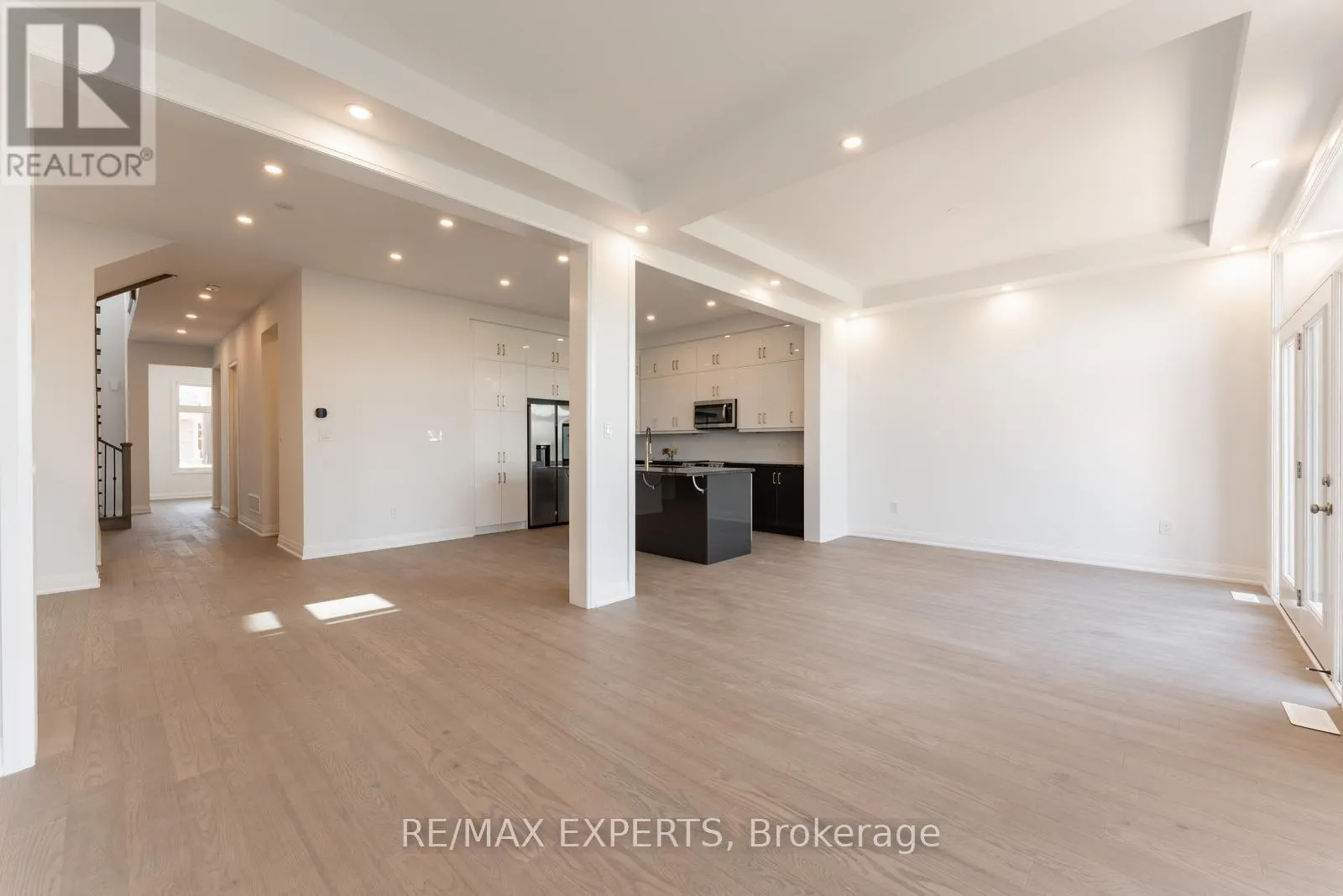 3299 HARASYM TRAIL