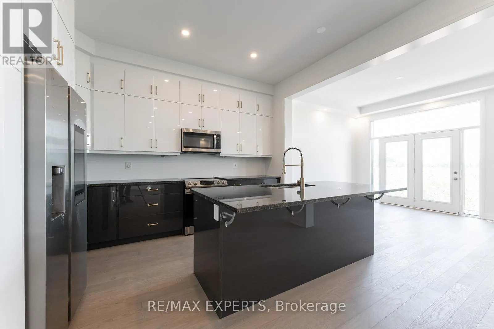 3299 HARASYM TRAIL