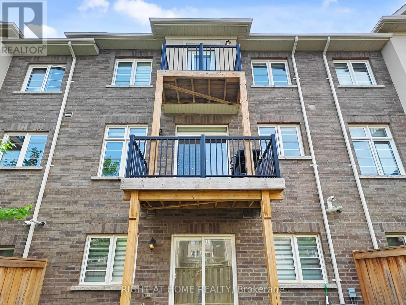 2251 KHALSA GATE E