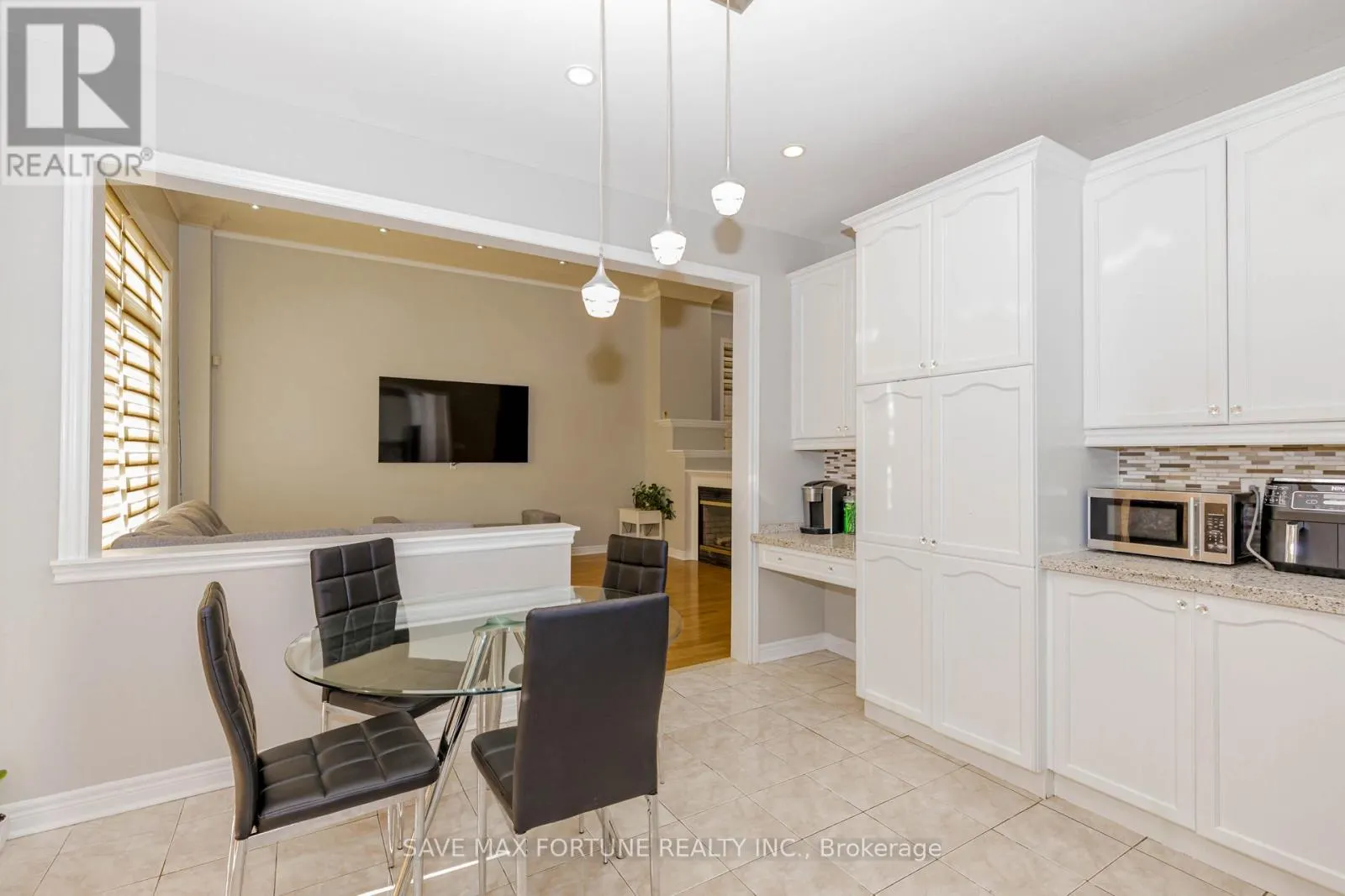 106 WATSONBROOK DRIVE