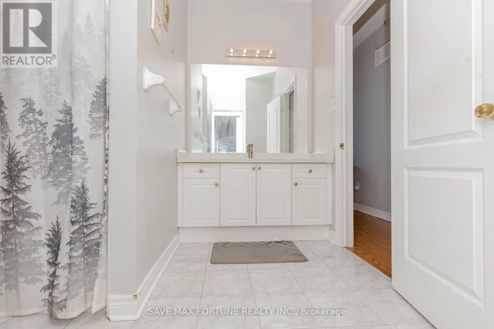 106 WATSONBROOK DRIVE