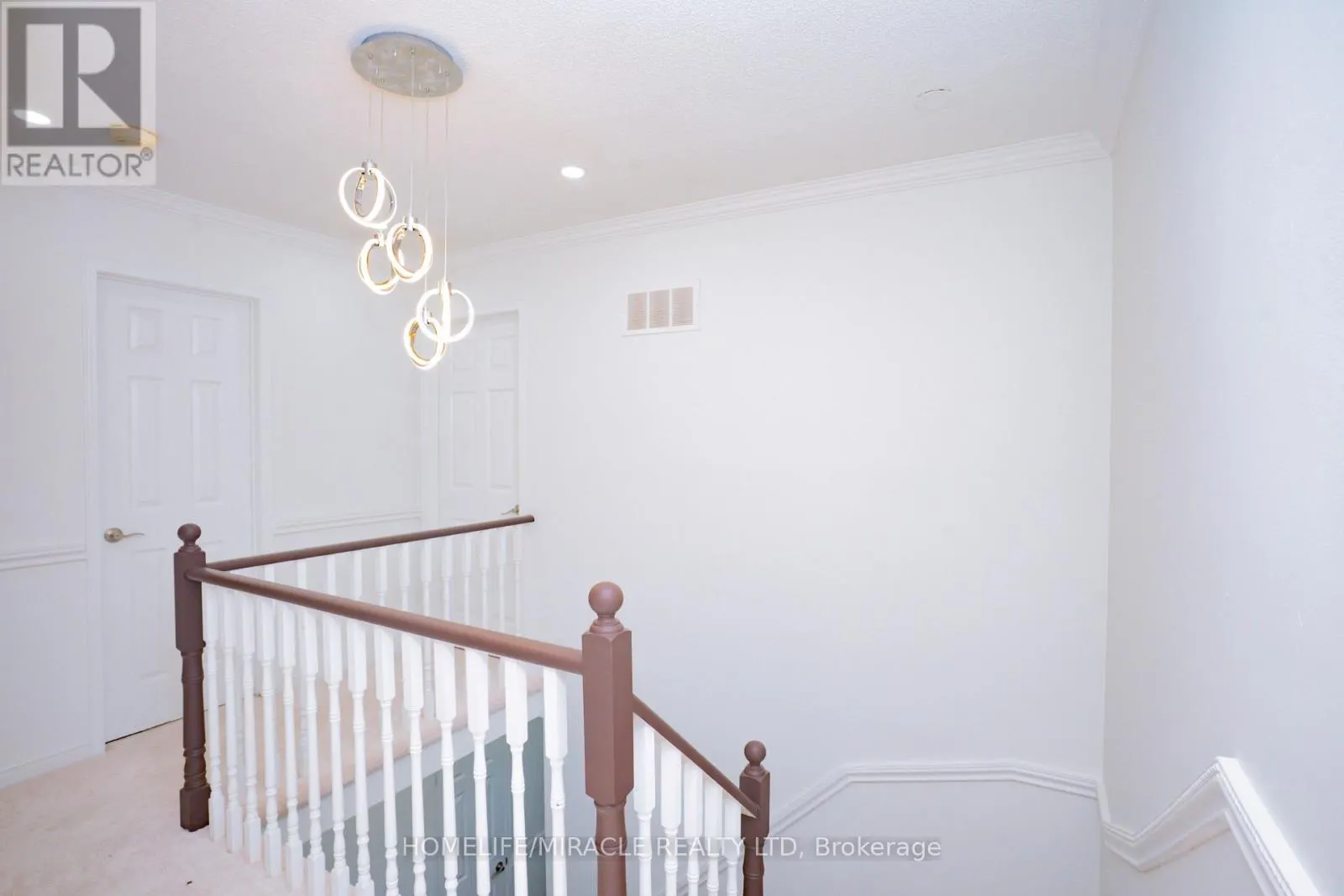 27 KILLALOE CRESCENT