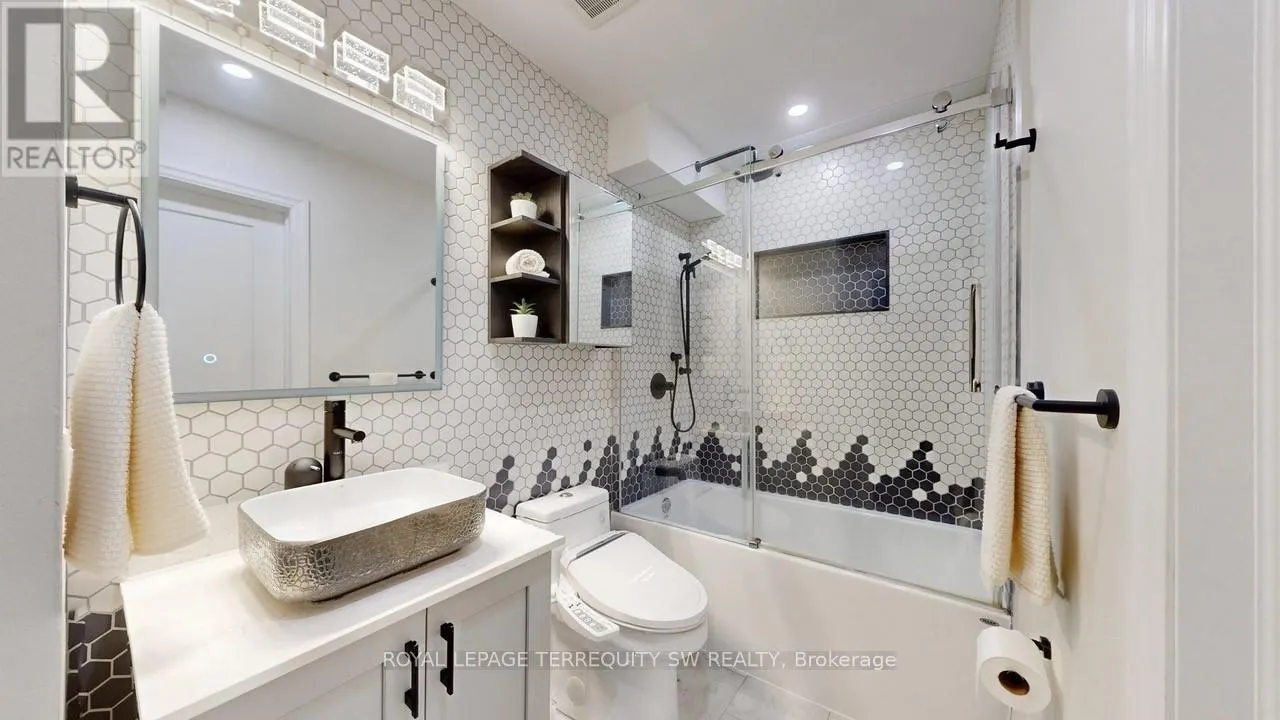 4287 BEACON LANE