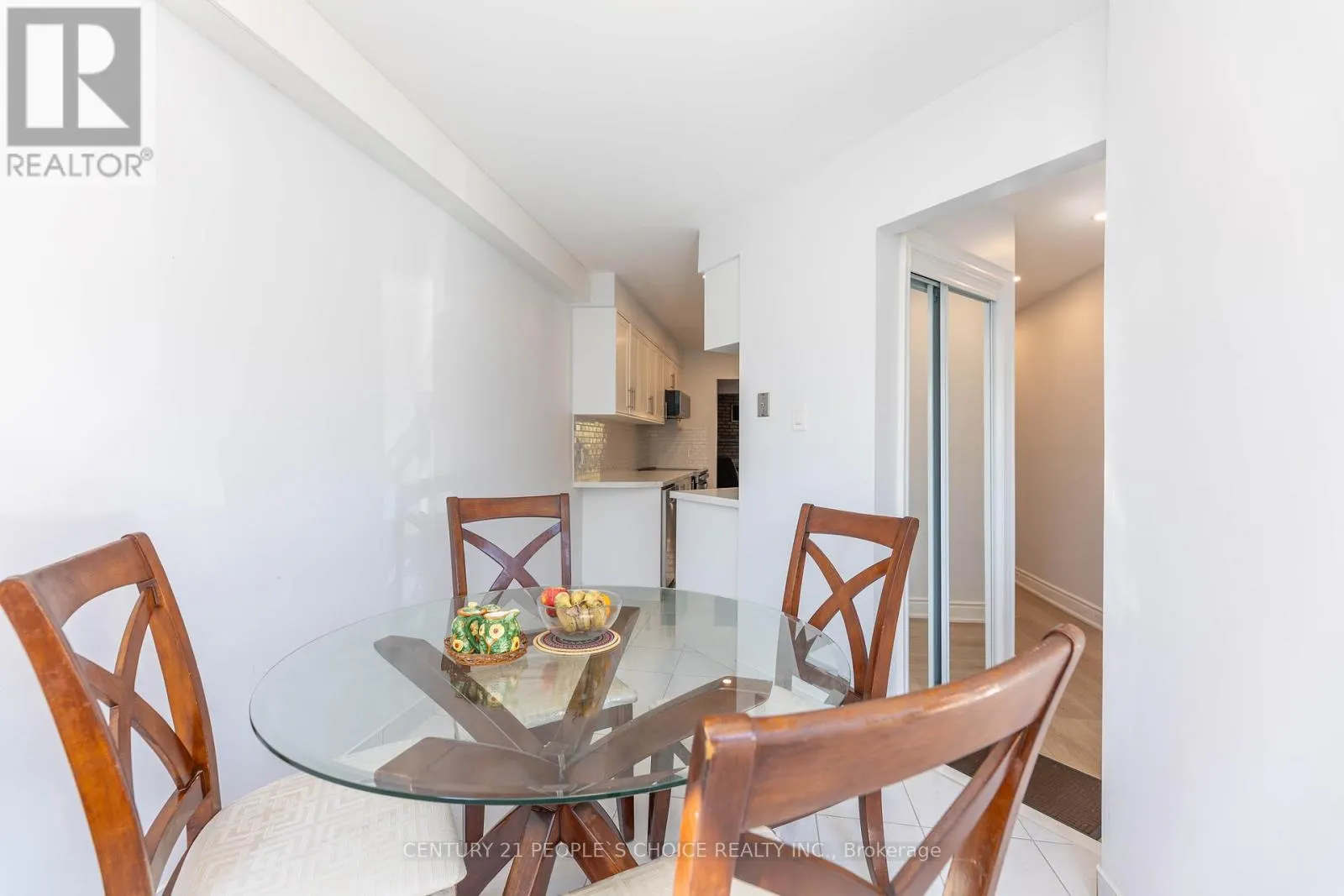 30 - 365 TAILFEATHER CRESCENT