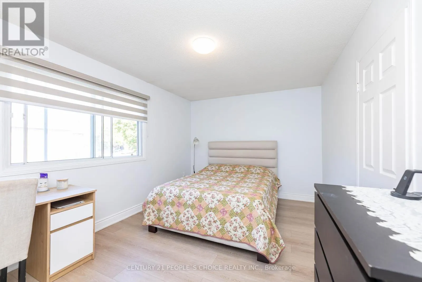 30 - 365 TAILFEATHER CRESCENT