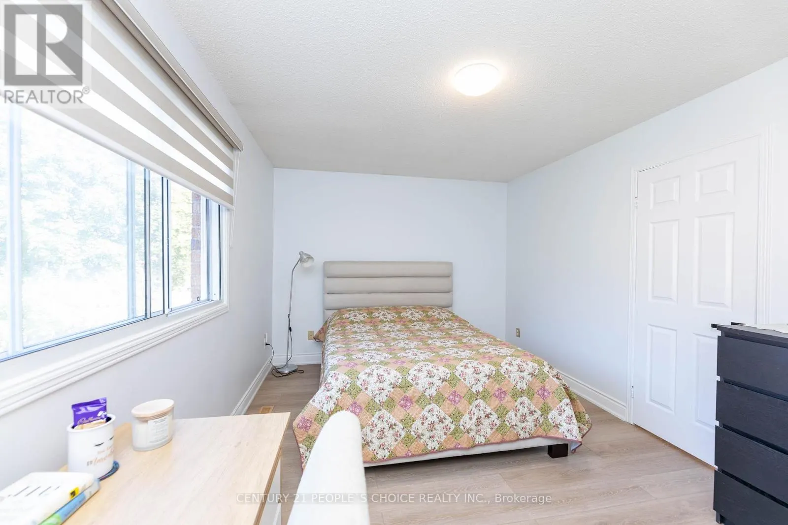 30 - 365 TAILFEATHER CRESCENT