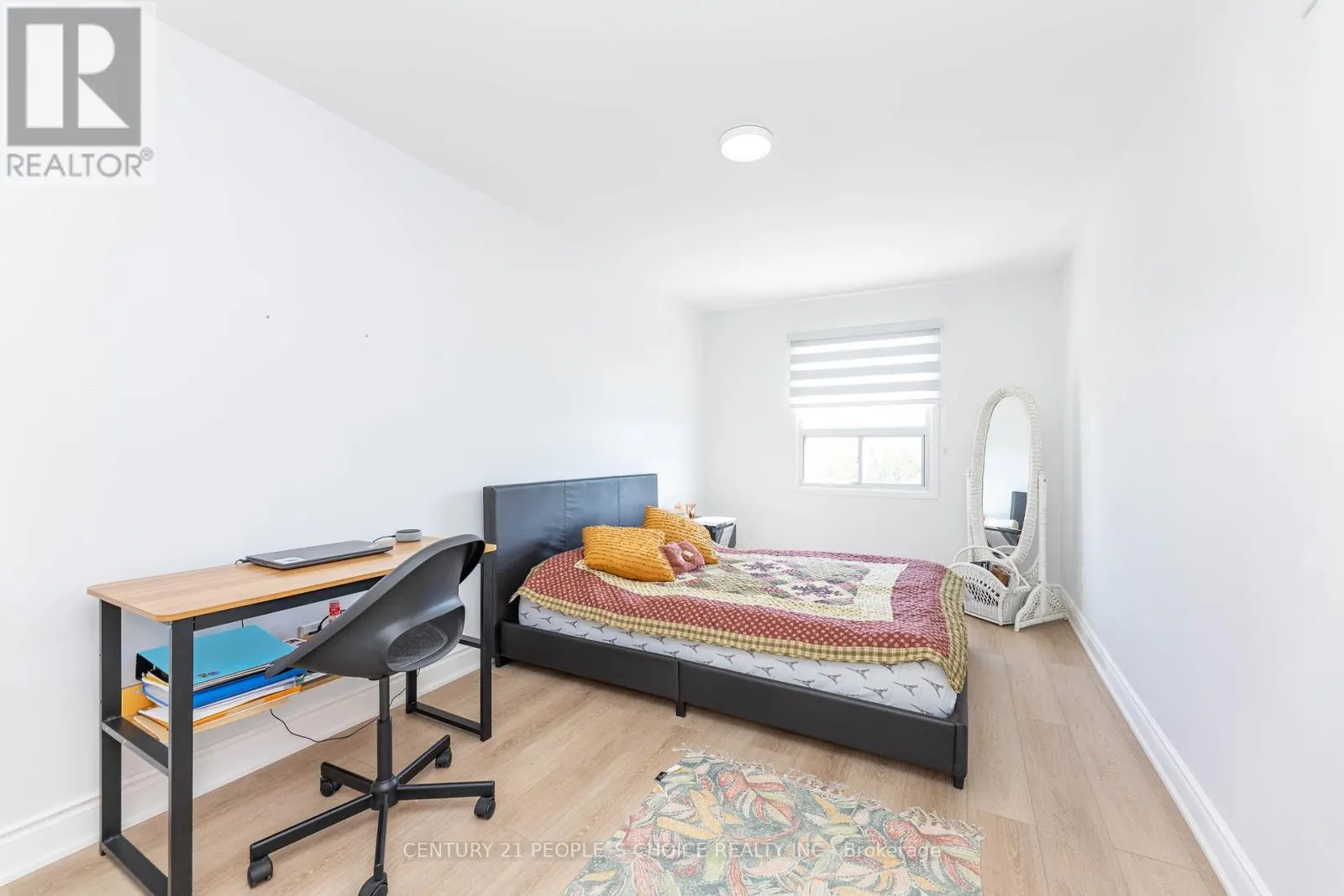 30 - 365 TAILFEATHER CRESCENT